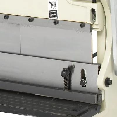 BAILEIGH SBR-3020 Manual Shears | Sierra Victor Industries (2)
