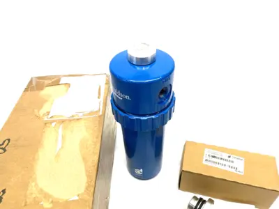 New | in-Stock Donaldson Ultrafilter Housing and Replacement Filter Filters Michigan US | Maverick Industrial Sales #1498211
