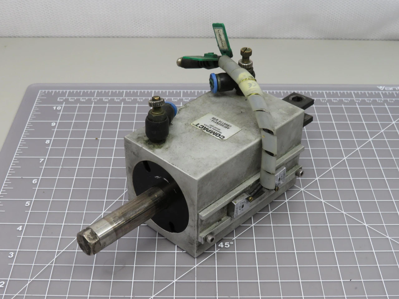 Used COMPACT _UNKNOWN_ Pneumatic Cylinders Texas US | OCO Industrial #1570867