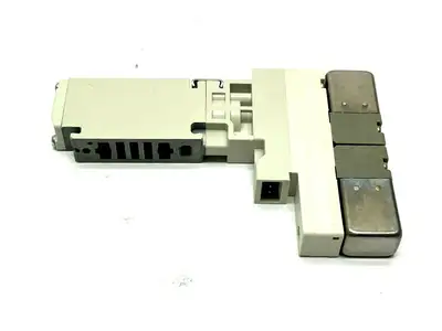 New | in-Stock SMC DOUBLE SOLENOID VALVE Solenoid Valves Michigan US | Maverick Industrial Sales #1091768