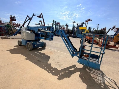 Used 2011 GENIE Z40/23N RJ Scissor Lifters Texas US | Adcock Equipment USA #1519503