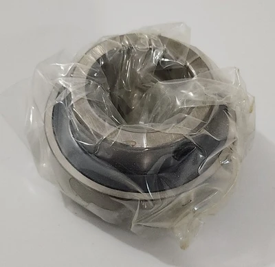 NEW AMI Bearings UCX09