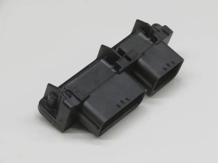 New | in-Stock TE 638946-2 0.64 Terminal Blocks Texas US | Aucto #1308491