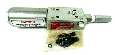 NEW LUBRIQUIP HL-25 LUBRICATION PUMP 521-000-030 HL25