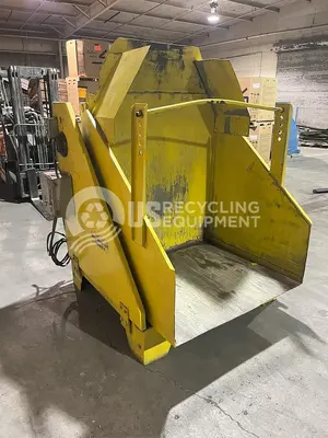 Unknown Manufacturer Used 48 inch Width Gaylord Box Dumper