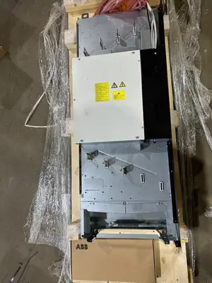 NEW 2019 ABB ACS880-04-370A-7+C173+E200+0H354+H356+J425+0P919   V