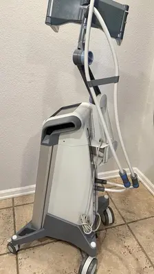 Used 2015 BTL VANQUISH ME MAXIMUM ENERGY RF SYSTEM WITH ABDOMEN AND THIGH APPLICATOR Medical Equipment - Other Oregon US | Midwest Medical #1467849