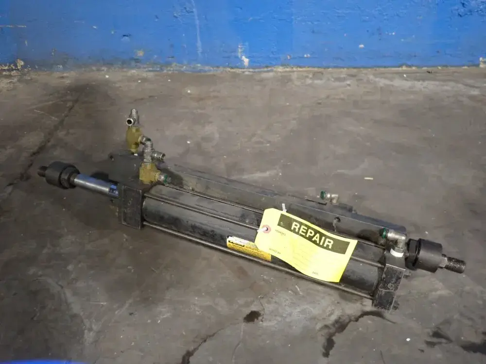 Parker Cylinder