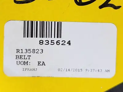 NEW JOHN DEERE R135823