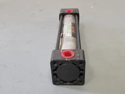 USED SMC SD150S1B0500-AB