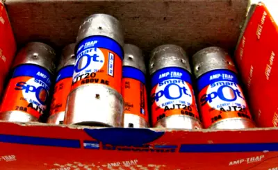 NEW LOT OF 6 FERRAZ SHAWMUT AJT20 FUSES