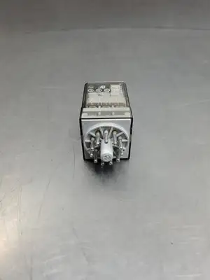 Used Finder TYPE 60.13 10A 250V Relay w/ Finder 90.73 10A/400V Relay Base Relays & Switches | Palmetto Automation #1149893