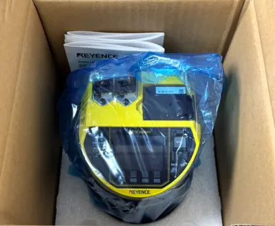 NEW KEYENCE SZ-V32NCX SAFETY LASER SCANNER SZV32NCX