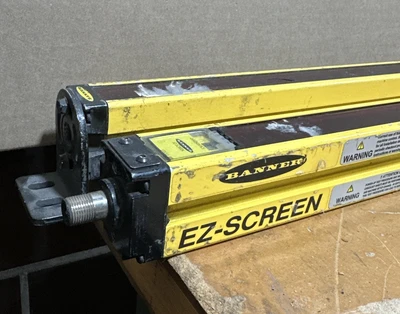 USED Banner SLSCR30-1200Q8 / SLSCE30-1200Q8
