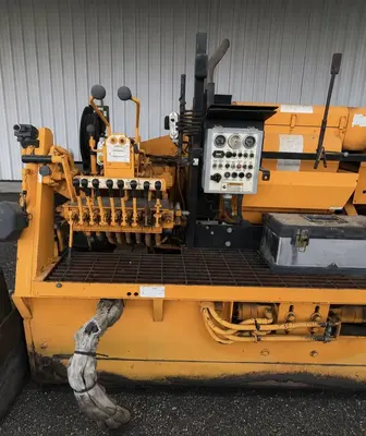 Used 2001 LEEBOY L8500T Asphalt Pavers Ohio US | Proxy Equipment #1388921