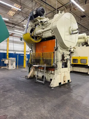 MCKAY-WARCO SC2-250-84-48 Straight Side Mechanical Stamping Presses | Rygate LLC (3)