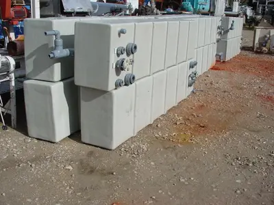 400L Grp Rect.Enclosed Tank