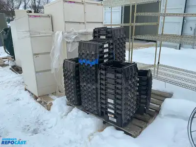 Skid lot of plastic closable storage containers approx. 11”x11”x7”