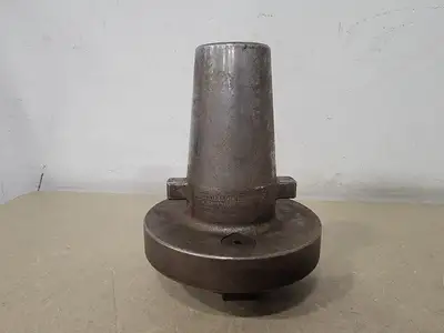 USED UNIVERSAL ENGINEERING 801171