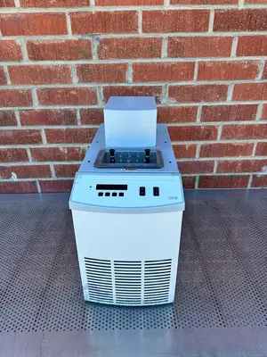 USED KAYE CTR-40 PORTABLE CALIBRATION BATH –40°C TO 150°C, 115 VAC