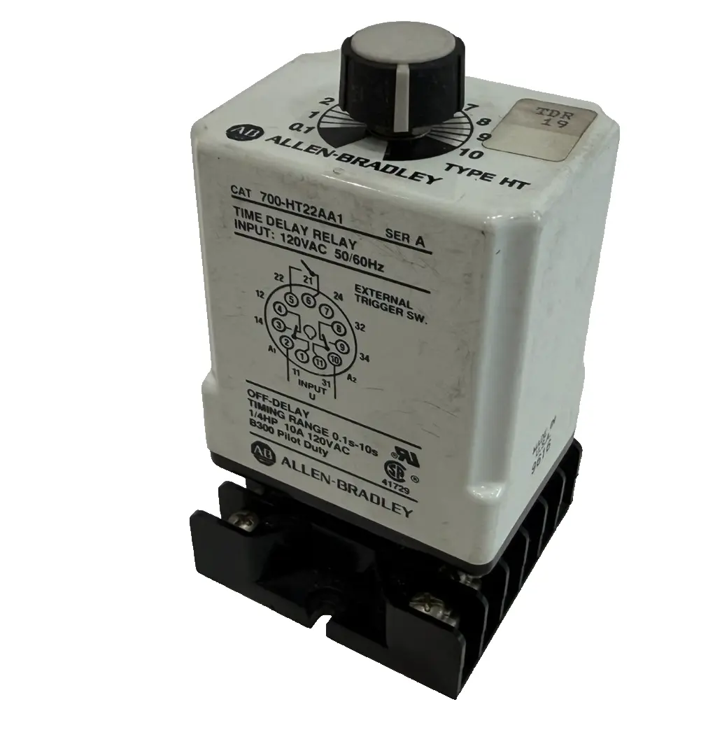 USED ALLEN BRADLEY 700-HT22AA1 TIMING RELAY 700HT22AA1