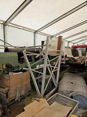 USED HOSOKAWA TWO-STAGE PLASTIC SHREDDING AND GRANULATION SYSTEM