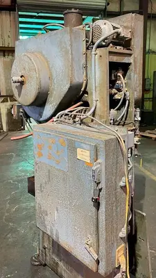 Used 1983 NIAGARA NIAGARA M22 20T O.B.I. Presses | Universal Metalworking Equipment #1282209