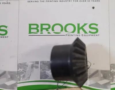 Brackett Glue Gear