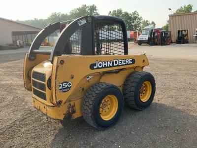 Used 2000 JOHN DEERE 250 Skid Steer Loaders Michigan US | Miedema Asset Management Group #1320455