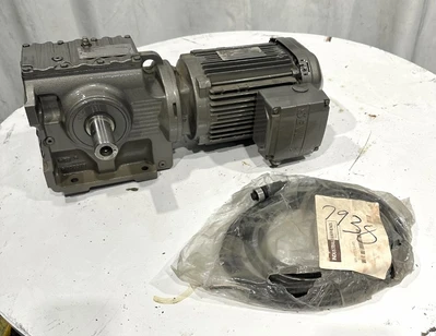 Used _UNKNOWN_ _UNKNOWN_ Gearmotors West Virginia US | Cooper Industries #1409517