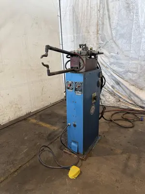 USED MILLER 20 AFT