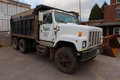 USED INTERNATIONAL 2554