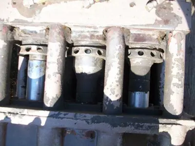 USED DOWELL PG03 4.5X5 TRIPLEX CEMENTING PUMP