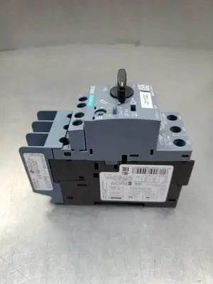 USED Siemens 3RV2011-1FA15 SIRIUS CIRCUIT BREAKER