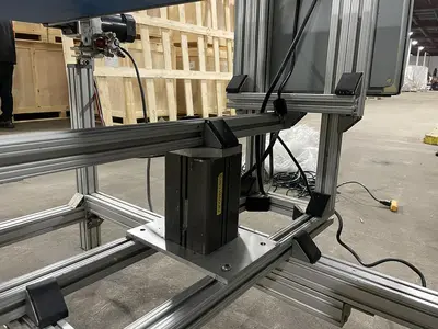Woody 16" Double Loop Stringer with Conveyor