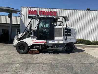 Used 2019 ELGIN PELICAN Street Sweeper California US | Big Truck & Equipment #1412290