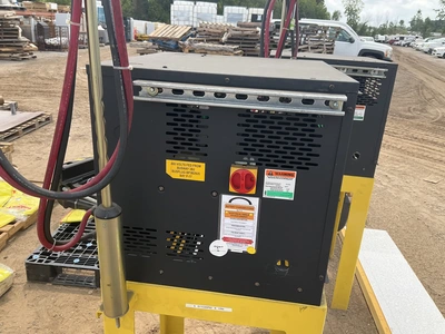 Used _UNKNOWN_ _UNKNOWN_ Power Converters - Battery Chargers Michigan US | Miedema Asset Management Group #1320979