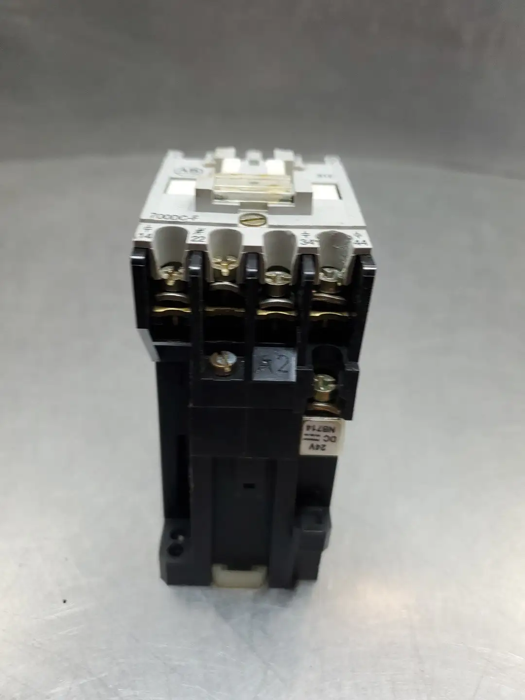 USED Allen Bradley 700DC-F310* Series C Coil Relay, AC/DC Unit