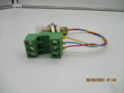 New, open box M10/35 MSTB 2.5 Magnetic Pick-up Sensor