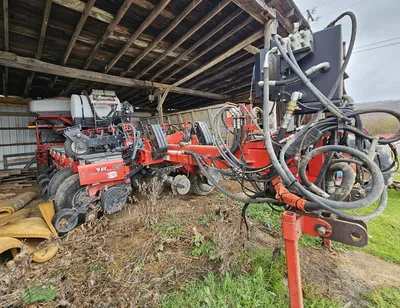 CASE IH 1250 Planters | Iron Listing (1)