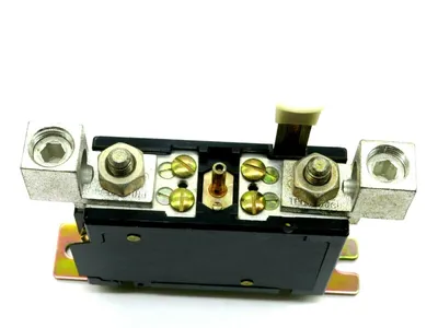 NEW ALLEN BRADLEY 815-E0V4 SER.K MANUAL SIZE 4 RESET OVERLOAD RELAY 815E0V4