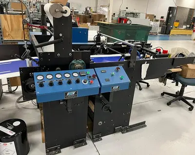 USED D & K ACCUMATIC III 32150