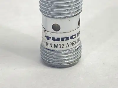 Used Turck Inductive Proximity Sensor Switch Distance 46070 Proximity Sensors Michigan US | Maverick Industrial Sales #1418960