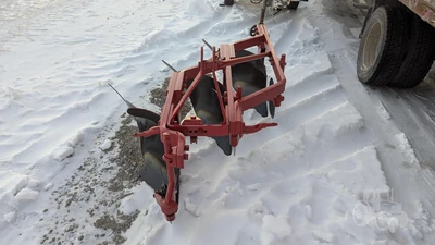 USED MASSEY FERGUSON 66