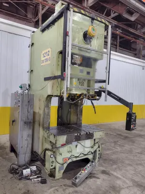 220 TON AIDA MODEL #NCI-200(2) GAP FRAME PRESS, 12.59" STROKE: STOCK #22210