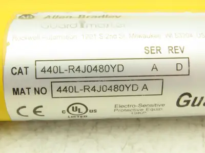 Allen Bradley 440L-P4J0480YD Light Curtain Guardmaster Receiver/Transmitter Set