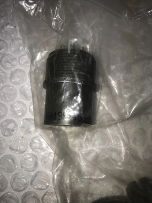 NEW Amphenol MS3106A185-1S