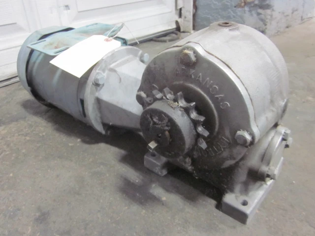 3/4 hp Hyrtrol Gear Reduced Right Angle Drive.
