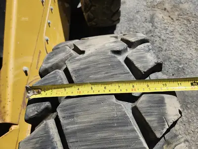 Used 2013 CATERPILLAR 262C2 Skid Steer Loaders New York US | Abele Tractor #1343058