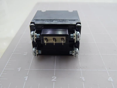 Used CARLING TECHNOLOGIES _UNKNOWN_ Circuit Breakers Texas US | OCO Industrial #1687982